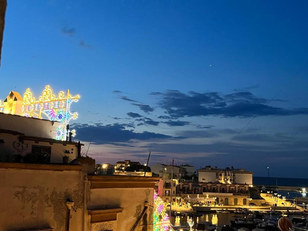 Palazzo Lamantea Boutique Rooms Bisceglie Exteriér fotografie