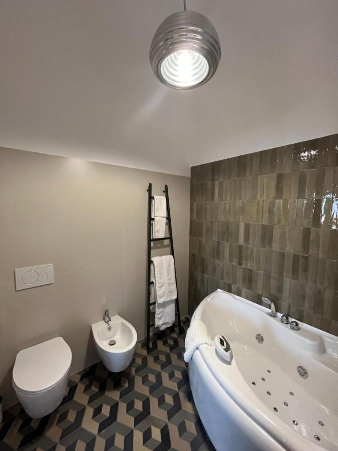Palazzo Lamantea Boutique Rooms Bisceglie Exteriér fotografie